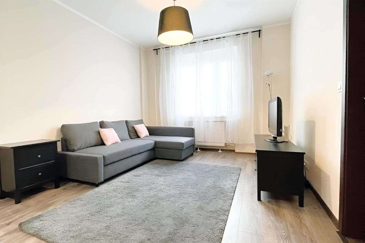 City Center Apartment In Middle Of Братислава Экстерьер фото