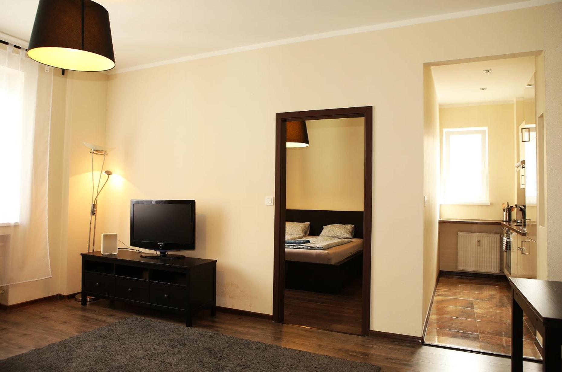 City Center Apartment In Middle Of Братислава Экстерьер фото